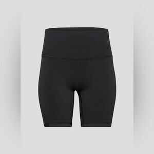 TnaBUTTER™ | Atmosphere Hi-Rise 7" Bike Shorts